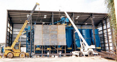 Erecting a 40’ wide x 40’ tall field welded section of a 250 ton capacity clay storage bin.